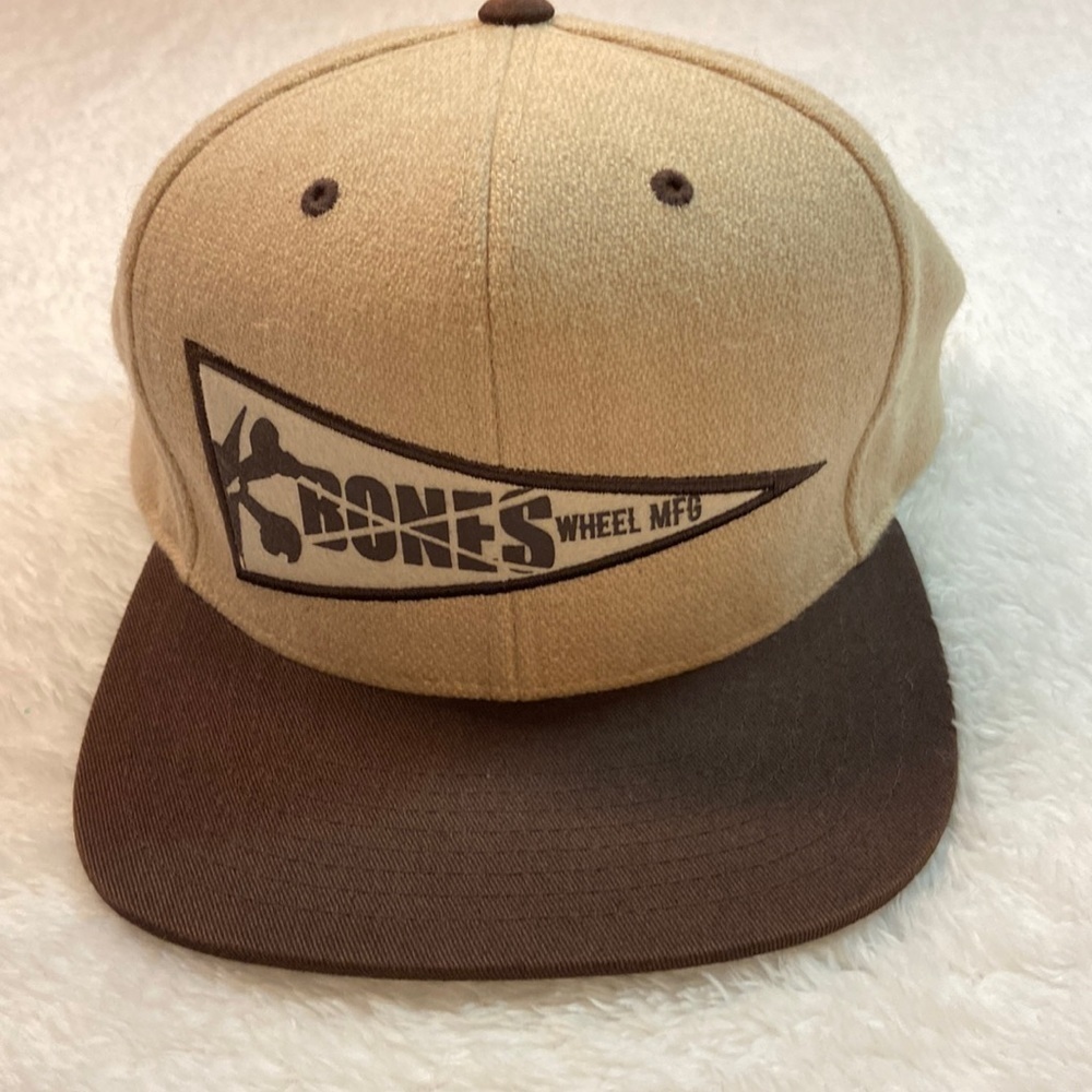 Yupoong Flatbill Snapback “Bones Wheel Mfg” Ballcap Acrylic/Wool Trucker Hat